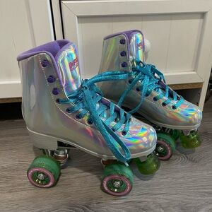 Impala roller skates great condition